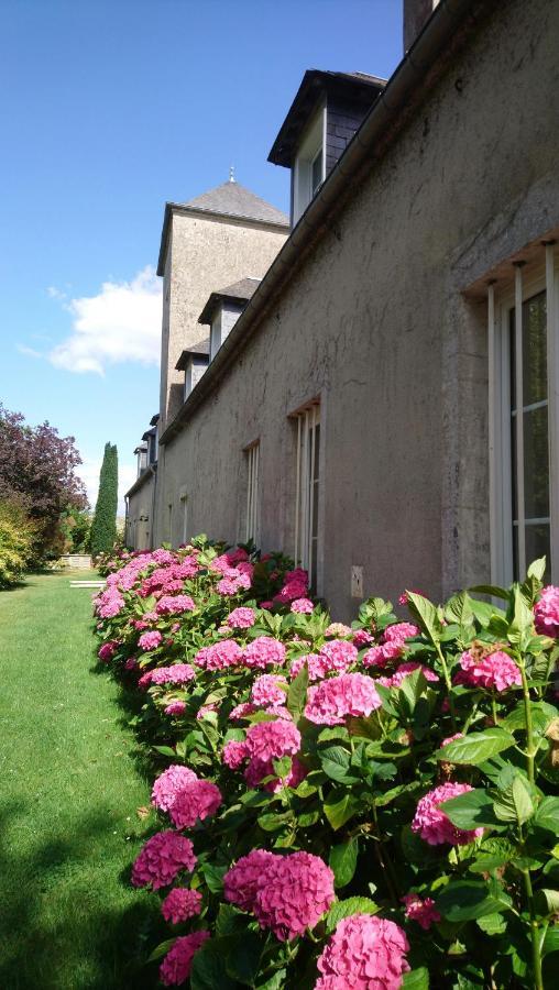 Manoir De Conjon Bed & Breakfast Crouay Exterior photo